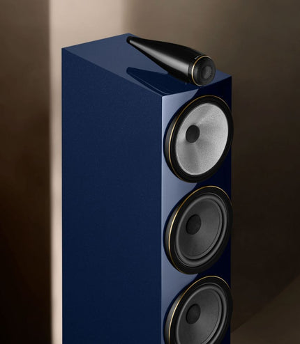 Bowers & Wilkins 702 S3 Signature