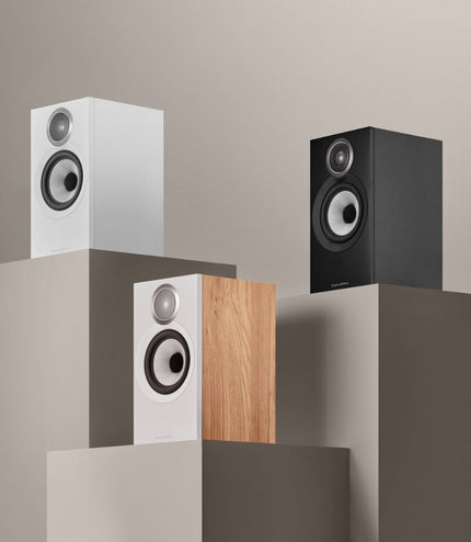 Bowers & Wilkins 607 S3