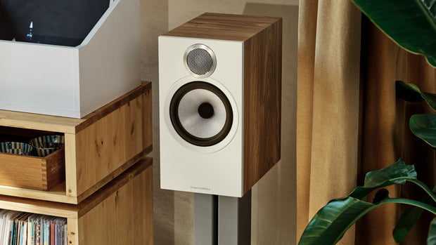 Bowers & Wilkins