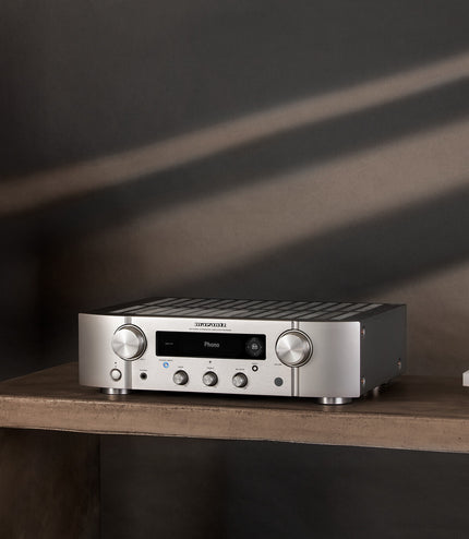 Marantz PM7000N Integrated Stereo Amplifier with 60W and HEOS Built-in